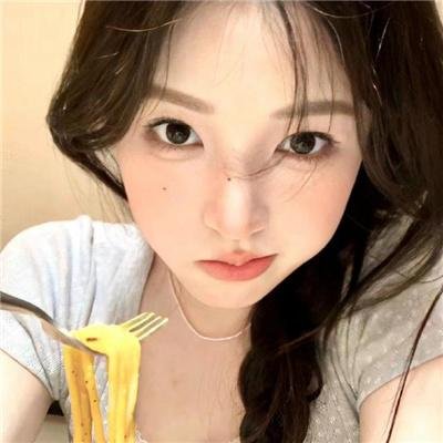 黑夜皓齿